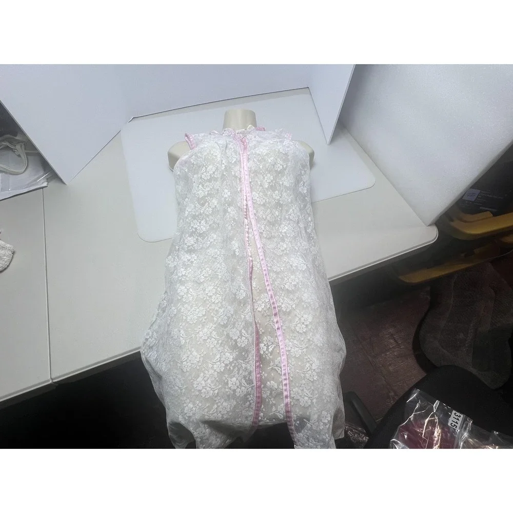 Her‎ Majesty Robe Girls 6 White Lace Zip Front Sleeveless Lightweight Summer